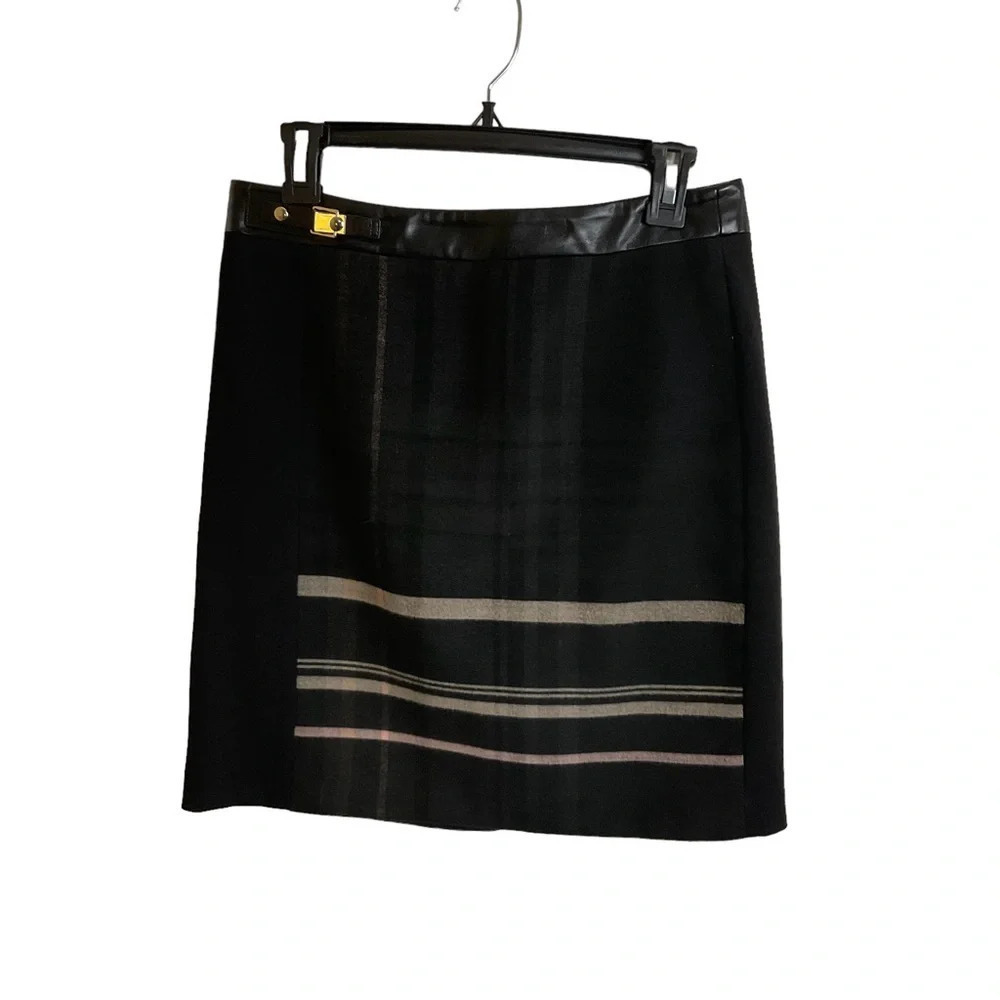 WHITE HOUSE BLACK MARKET 4 plaid straight skirt above knee faux leather